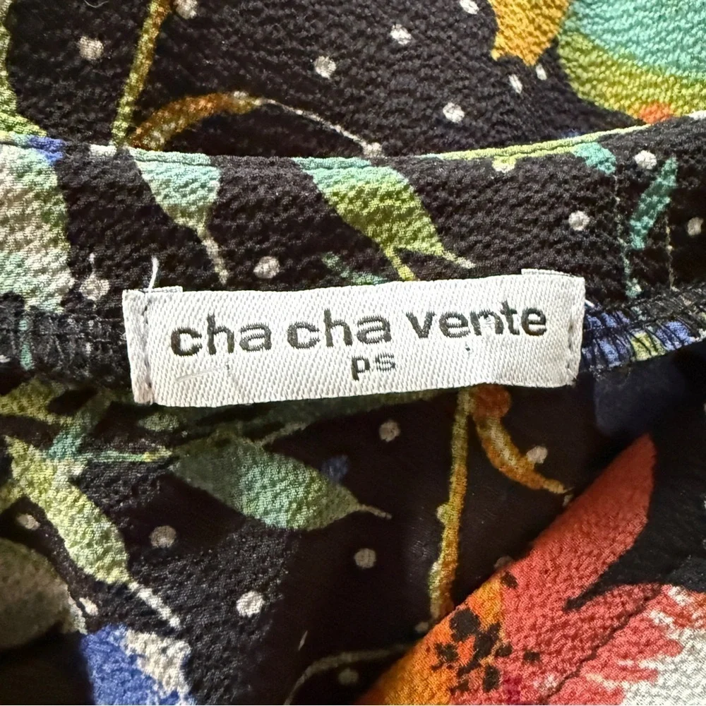 Cha Cha Vente Polka Dot & Floral Relaxed Top. Sz PS.